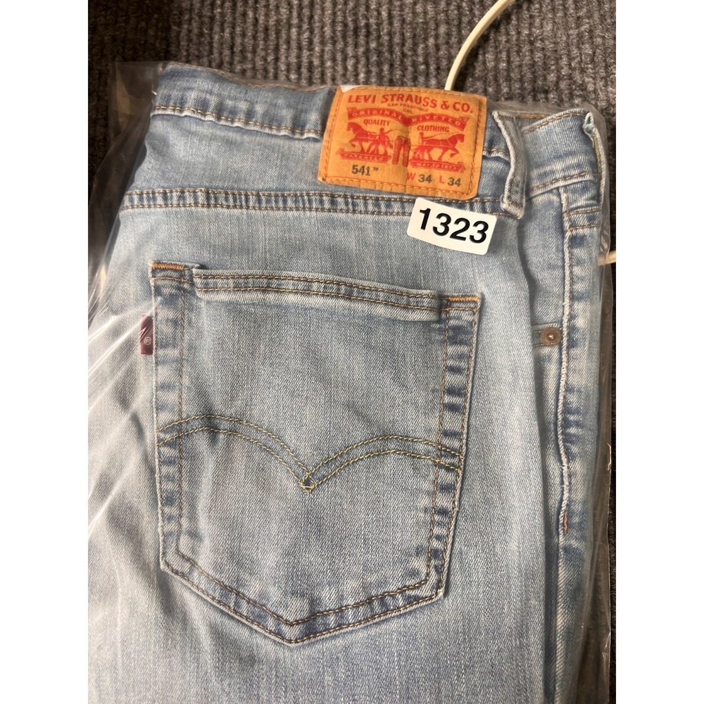 Vintage Levis 541 Jeans Mens 34x34 Light Wash Relaxed Straight Y2K Distressed US - Picture 13 of 13